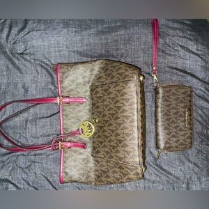 Vintage Michael Kors bag with wallet